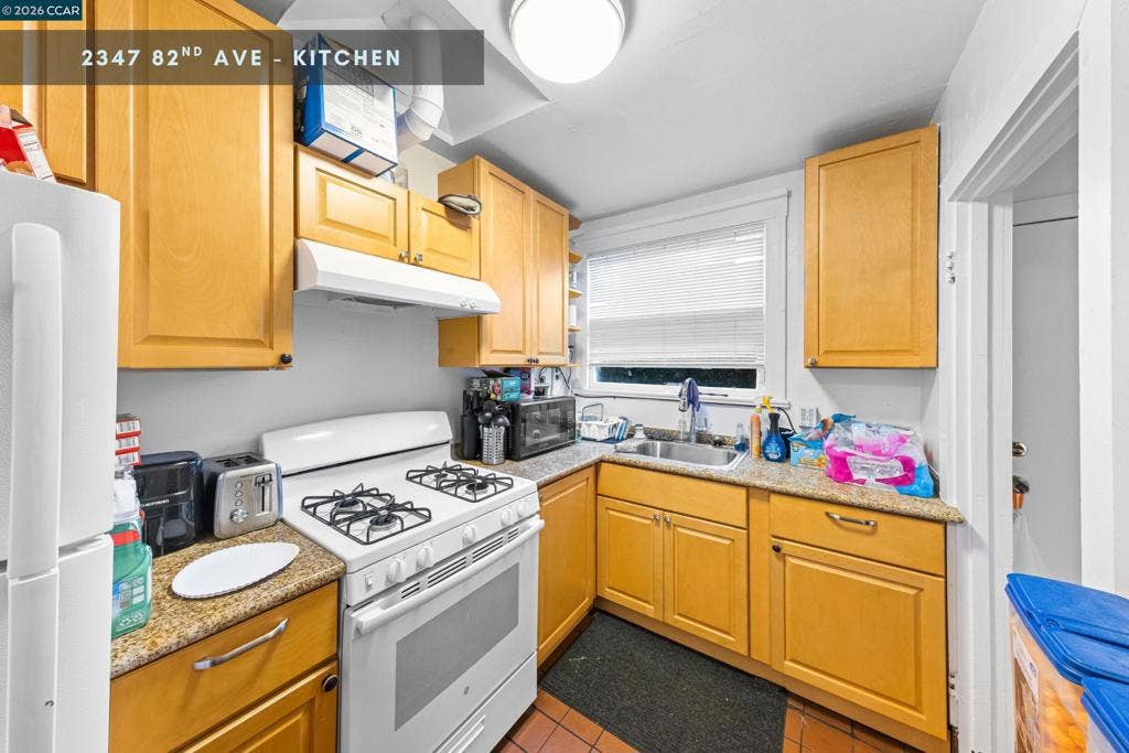 2353 82nd Ave, Oakland, CA 94605 2353 82nd Ave, Oakland, CA 94605