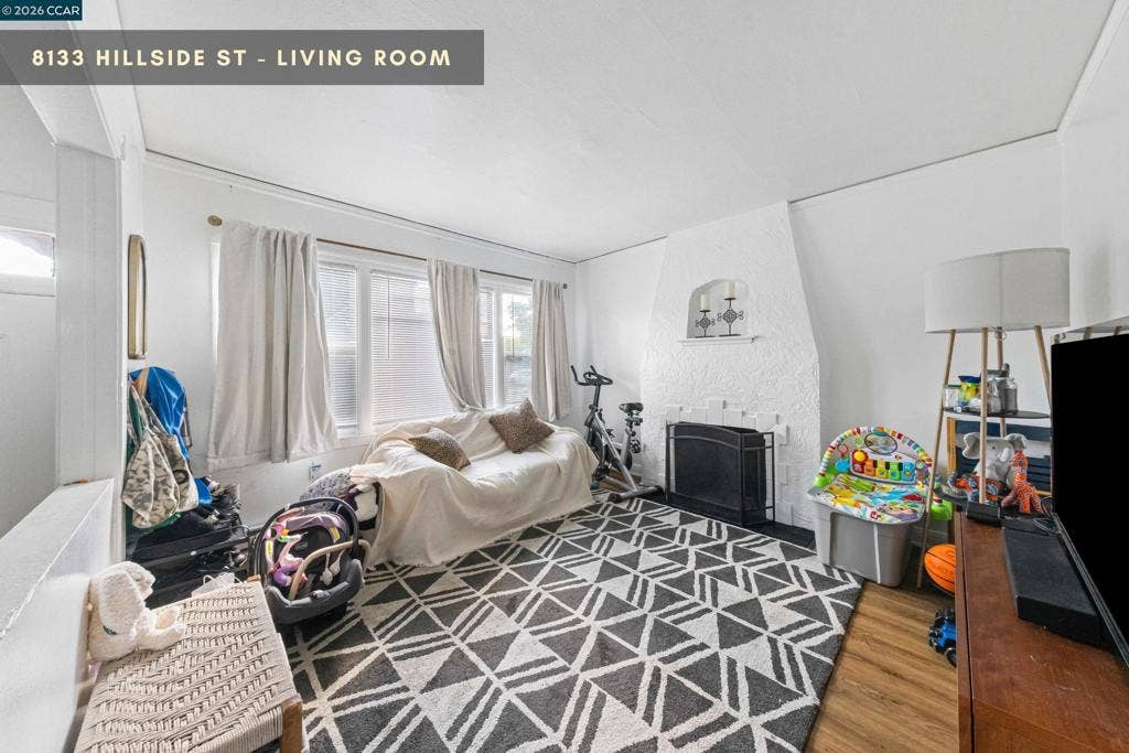 2353 82nd Ave, Oakland, CA 94605 2353 82nd Ave, Oakland, CA 94605