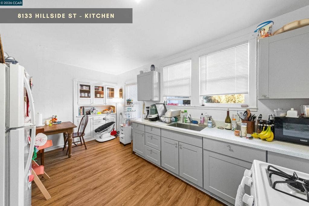 2353 82nd Ave, Oakland, CA 94605 2353 82nd Ave, Oakland, CA 94605