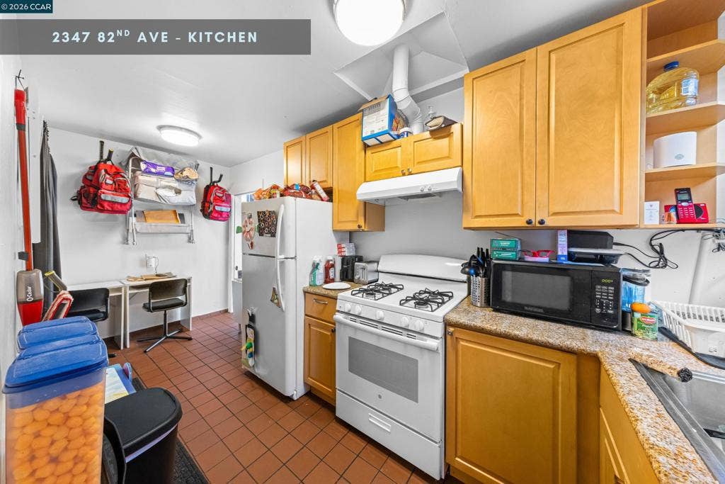 2353 82nd Ave, Oakland, CA 94605 2353 82nd Ave, Oakland, CA 94605