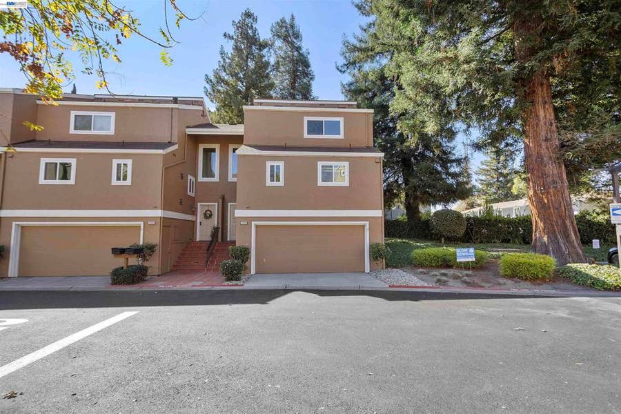 Property photo for 37901 Bright Cmn, Fremont, CA