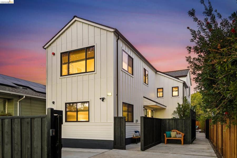 Property photo for 2411 Sixth St, Berkeley, CA
