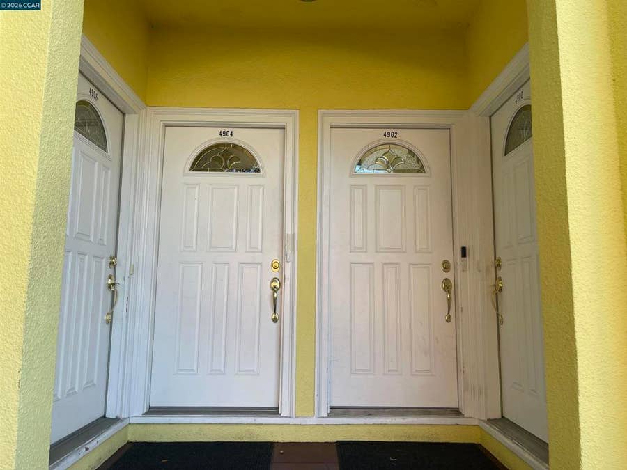 Property photo for 4902 Webster St, Oakland, CA