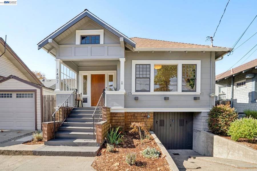 Property photo for 1407 Pearl St, Alameda, CA