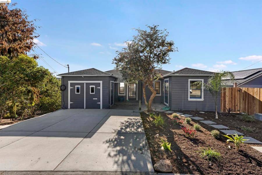 Property photo for 925 Avis Dr, El Cerrito, CA