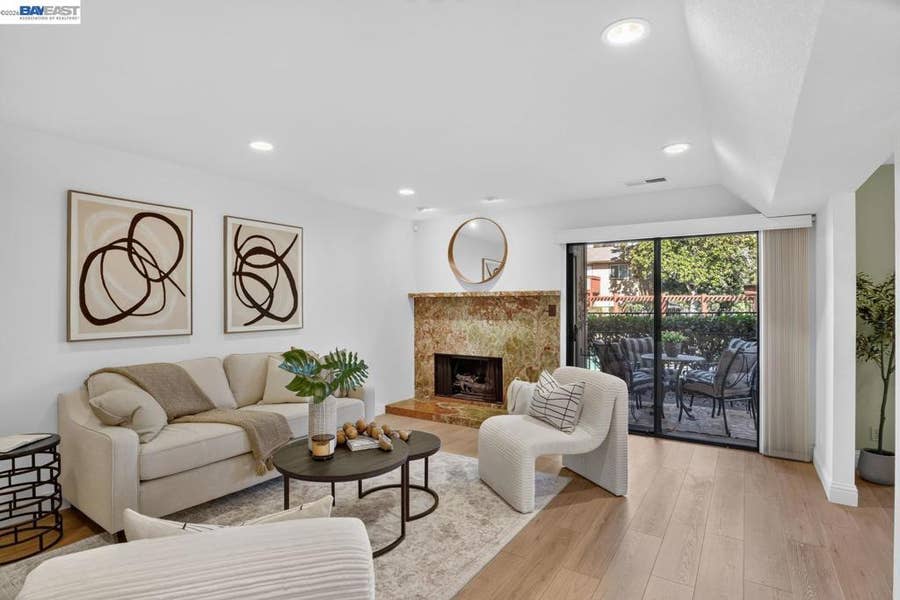 Property photo for 20111 W Ridge Ct, Castro Valley, CA