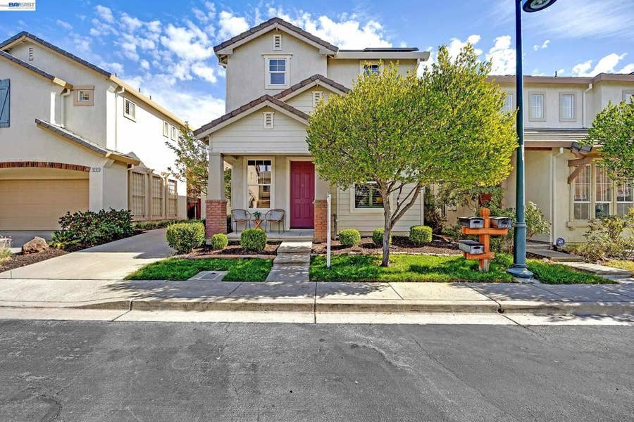 Property photo for 5783 Shadow Hill Dr, Dublin, CA
