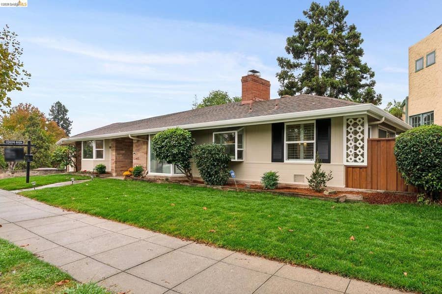 Property photo for 1120 Hubert Rd, Oakland, CA