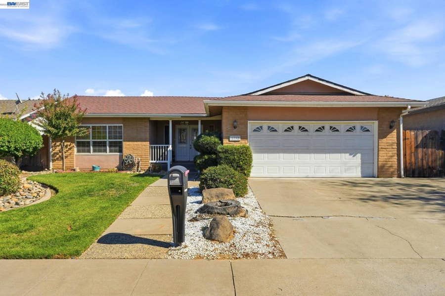 Property photo for 1732 Rose Ave, Ceres, CA