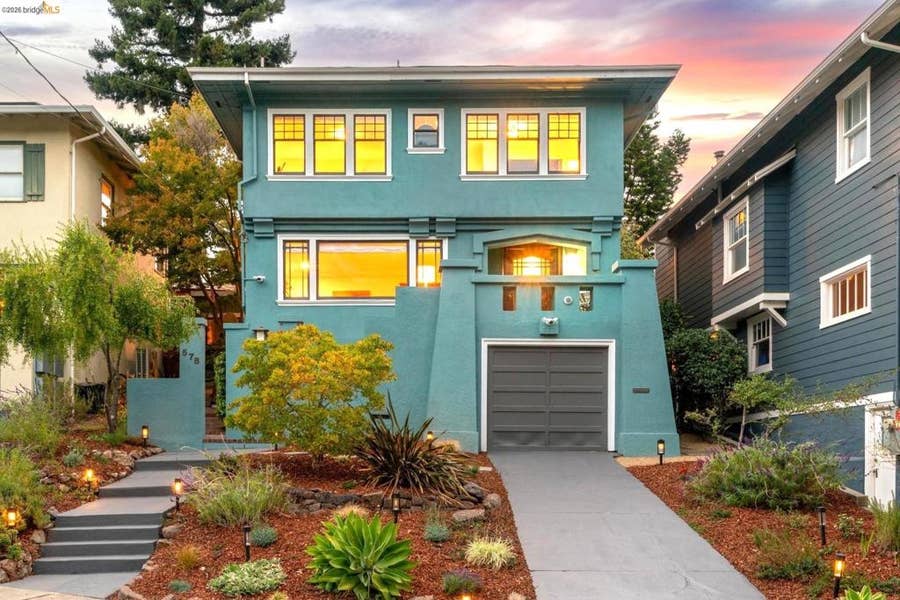 Property photo for 578 Walavista Ave, Oakland, CA