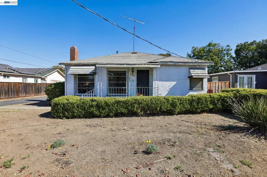 Property photo for 426 S Henry Ave, San Jose, CA