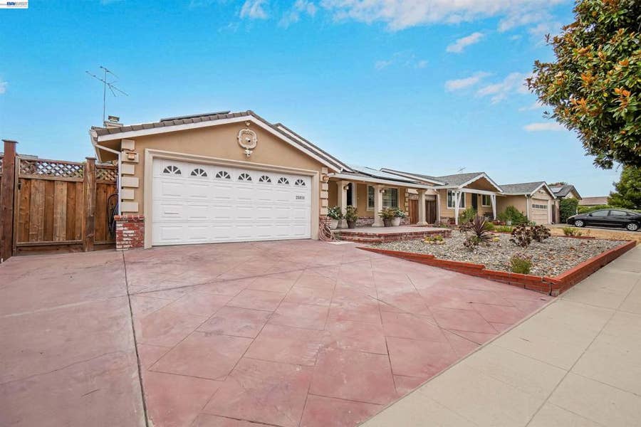 Property photo for 25859 Belhaven St, Hayward, CA