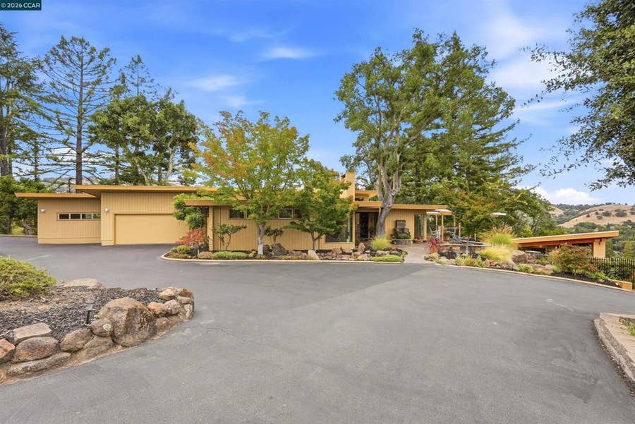 Property photo for 3252 Alta Ln, Lafayette, CA