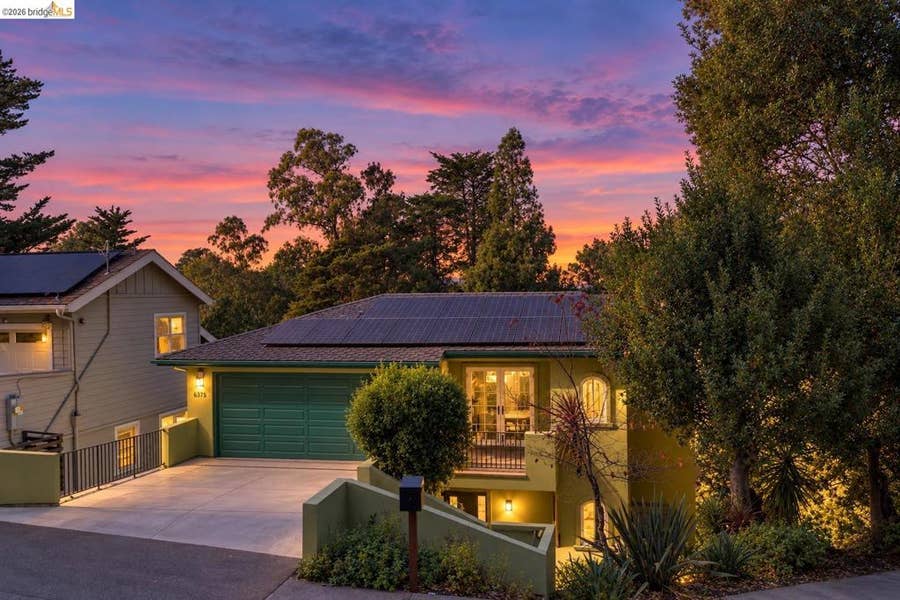 Property photo for 6375 Longcroft Dr, Oakland, CA