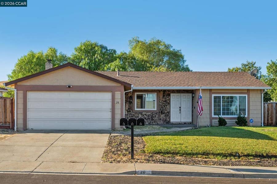 Property photo for 20 Clairmont Pl, Pittsburg, CA