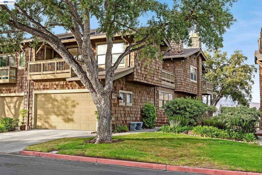 Property photo for 1663 Ocaso Camino, Fremont, CA