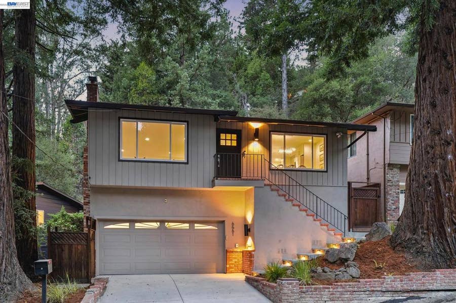 Property photo for 6661 Banning Dr, Oakland, CA