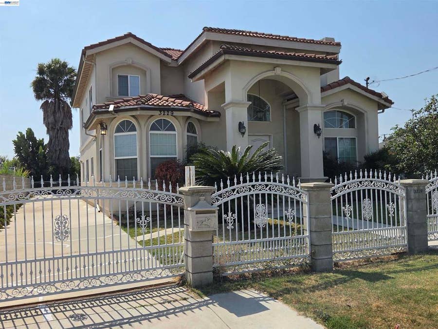 Property photo for 3229 Angelus Ave, Rosemead, CA