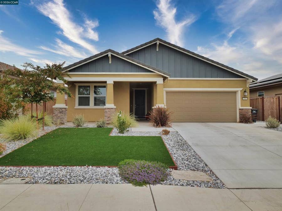 Property photo for 551 Pino  Lane, Oakley, CA