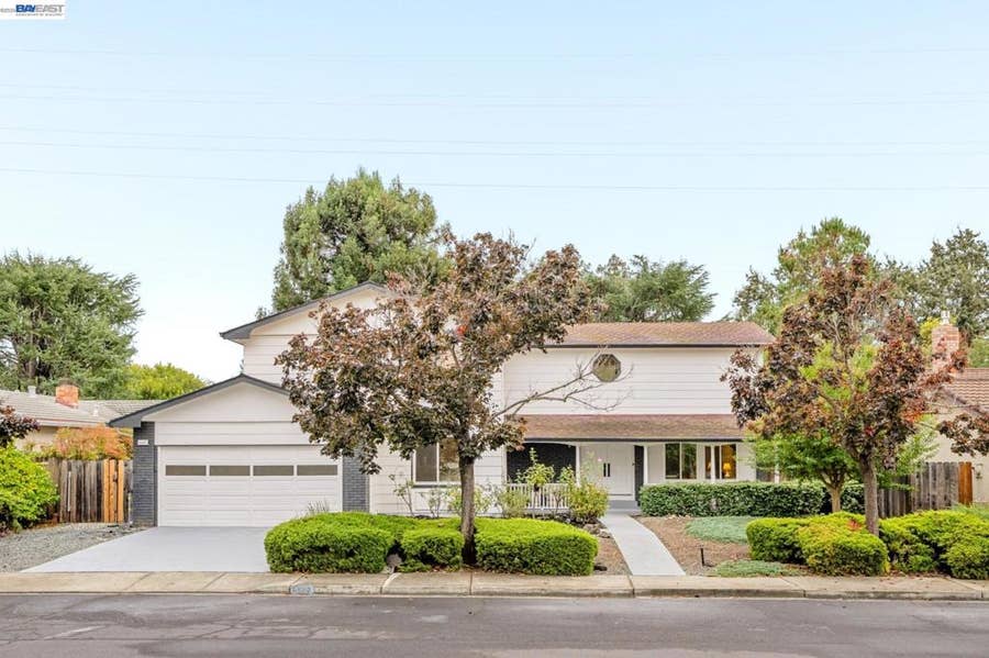 Property photo for 2107 Asenath Ct, Walnut Creek, CA