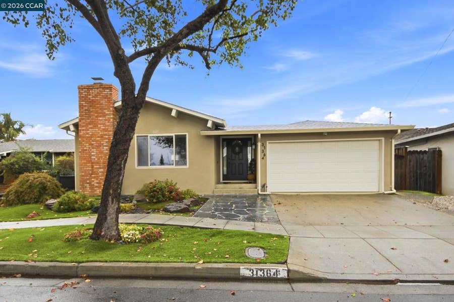 Property photo for 31364 Meadowbrook Ave, Hayward, CA