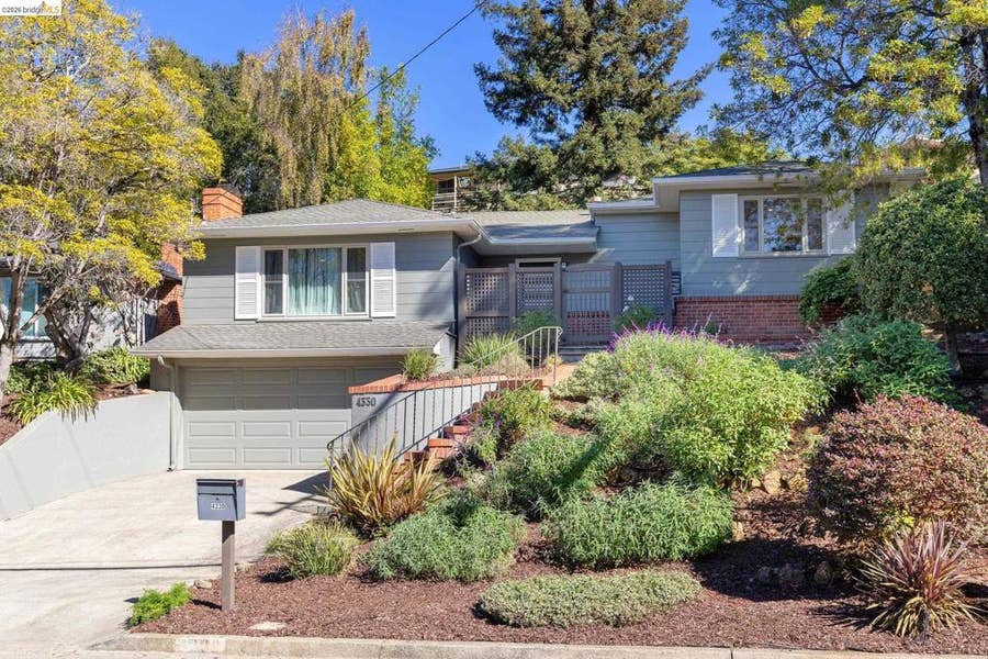 Property photo for 4330 Mountain Blvd, Oakland, CA