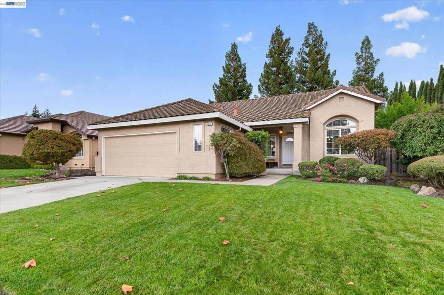 Property photo for 4853 Julie St, Livermore, CA