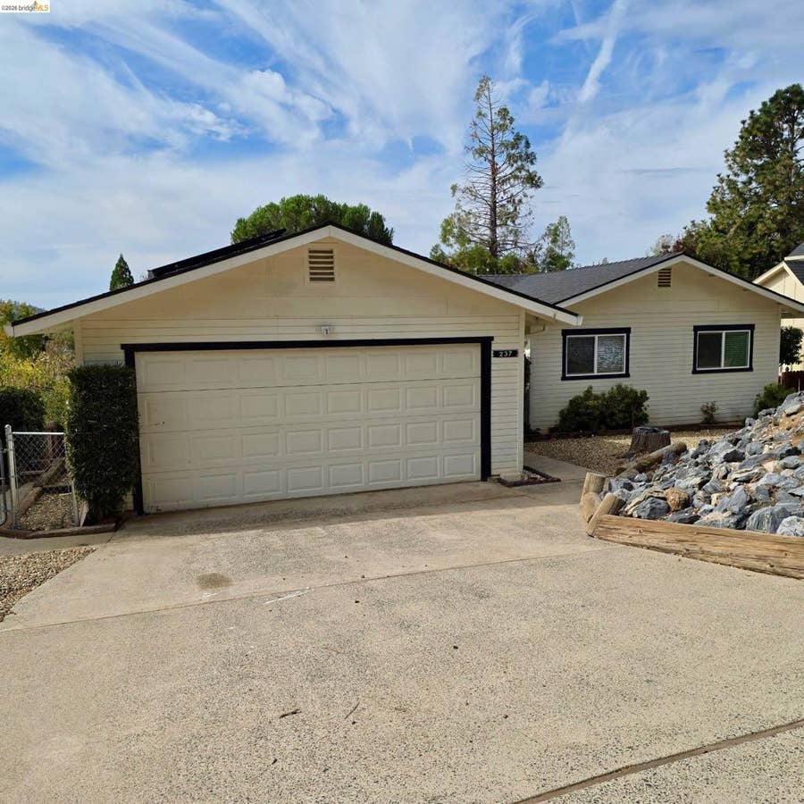 Property photo for 237 Wyldewood Drive, Murphys, CA