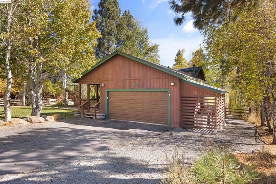 Property photo for 10883 Whitehorse Rd, Truckee, CA