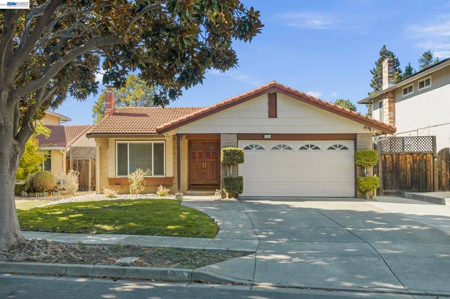 Property photo for 225 Preston Ct, Fremont, CA