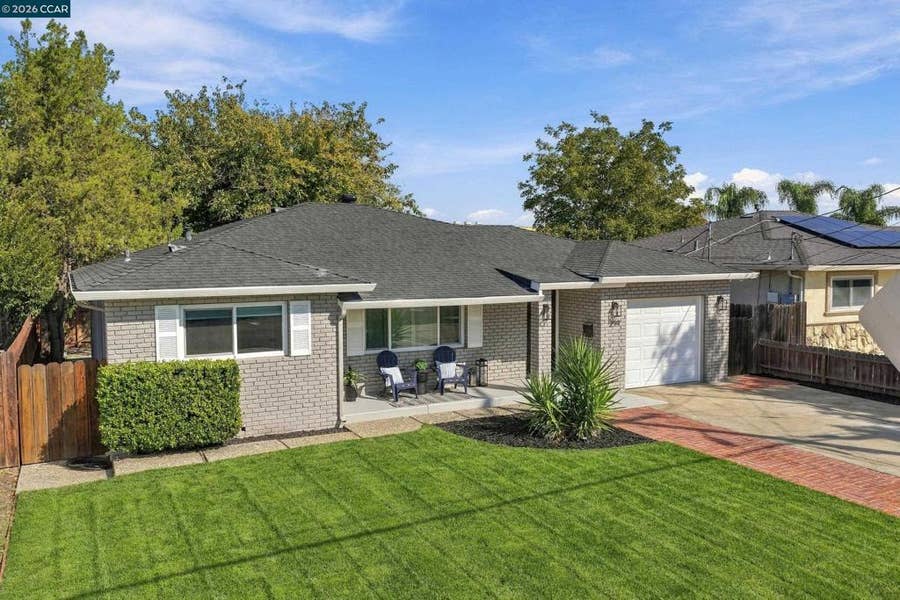 Property photo for 299 El Dorado Dr, Pittsburg, CA