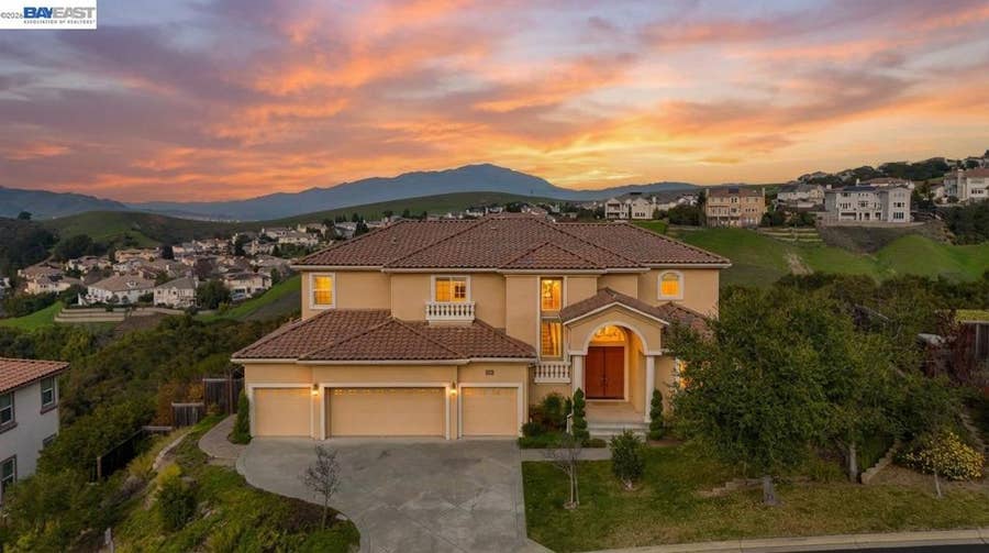 Property photo for 3108 Ashbourne Cir, San Ramon, CA