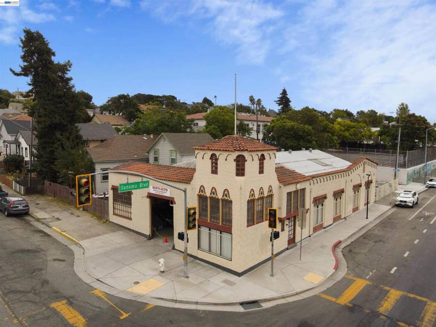 Property photo for 707 Florida St, Vallejo, CA