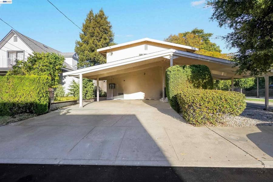 Property photo for 739 Masonic St, Martinez, CA