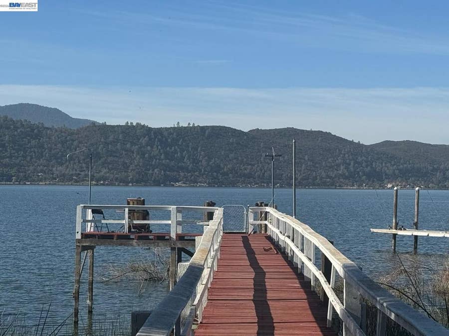 Property photo for 13955 Lakeshore Dr, Clearlake, CA