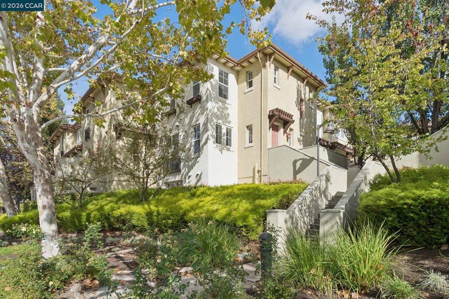 Property photo for 22 Matisse Ct, Pleasant Hill, CA