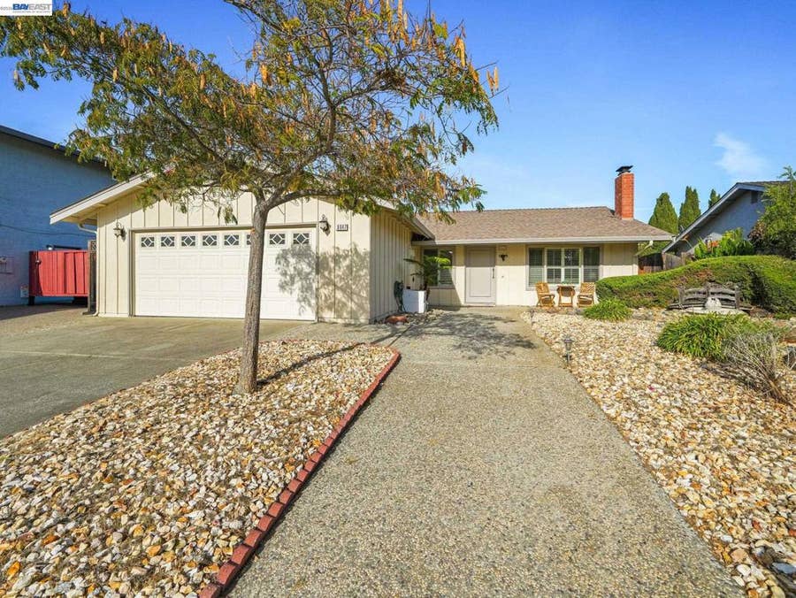 Property photo for 8047 Del Monte Ave, Newark, CA