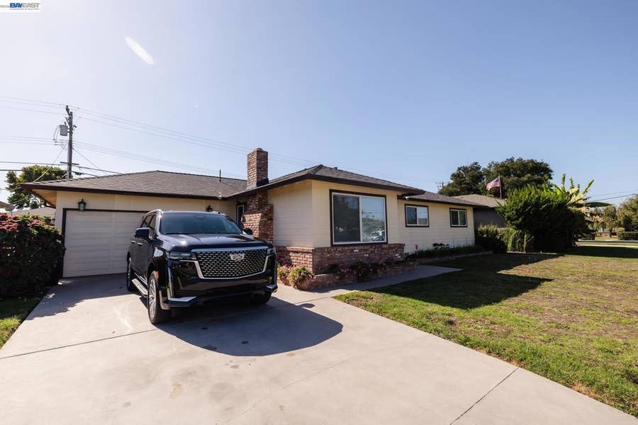 Property photo for 767 Lemos Ave, Salinas, CA