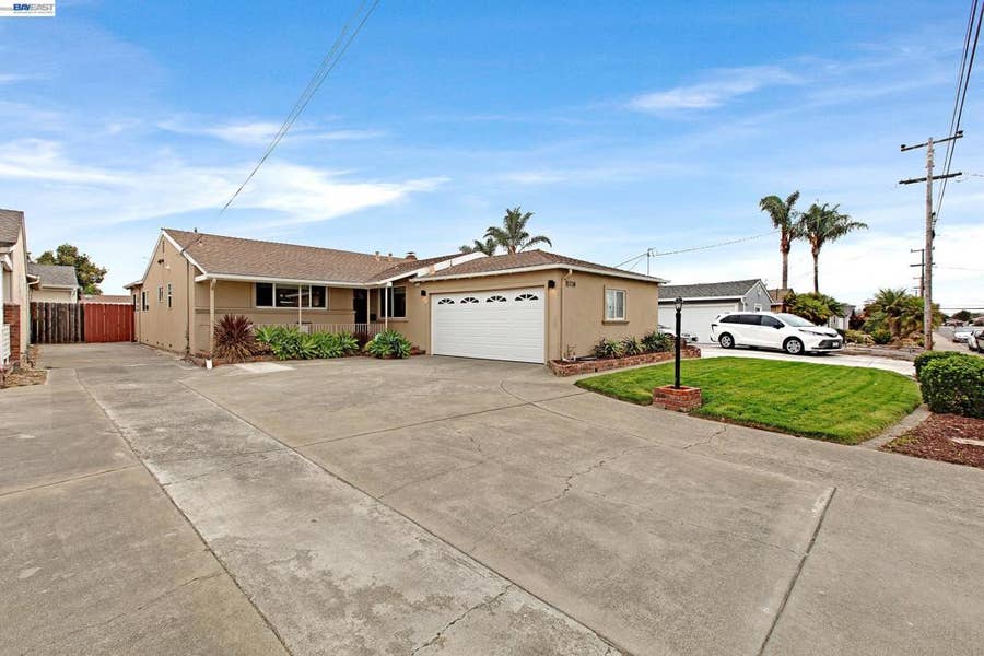 Property photo for 15738 Via Seco, San Lorenzo, CA