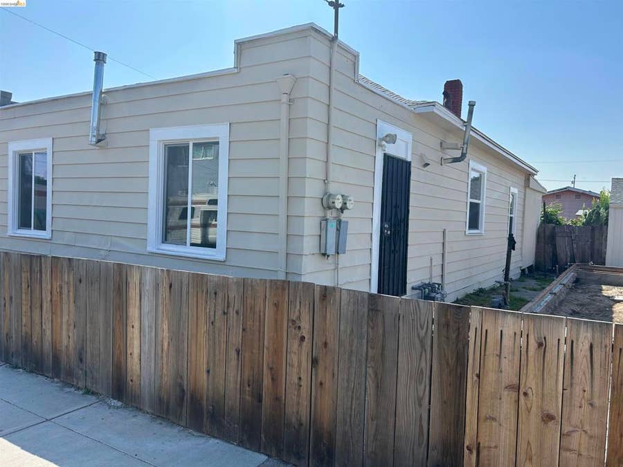 Property photo for 2017 27Th Ave, Oakland, CA