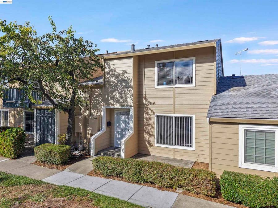 Property photo for 4362 Agena Cir, Union City, CA