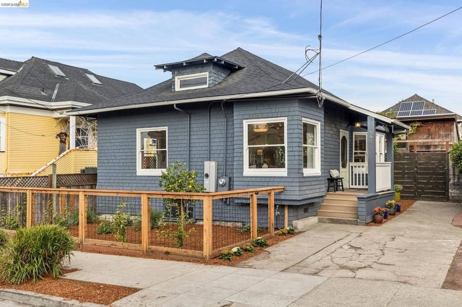 Property photo for 662 65Th St, Oakland, CA