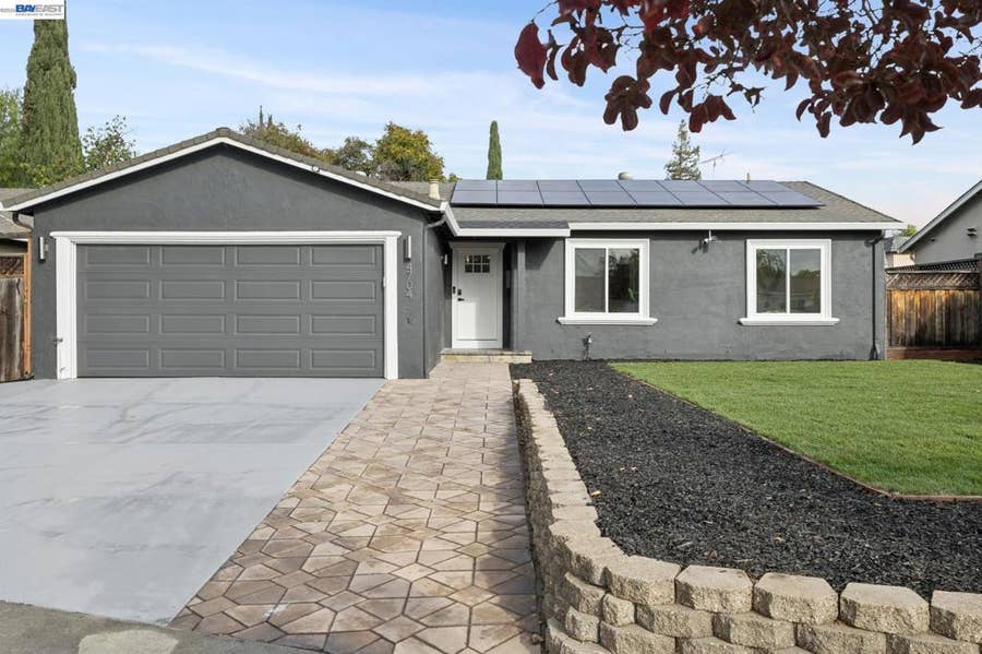 Property photo for 4704 Oyster Bay Dr, San Jose, CA