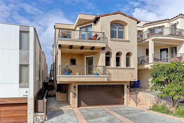Property photo for 319 24th Street, Manhattan Beach, CA