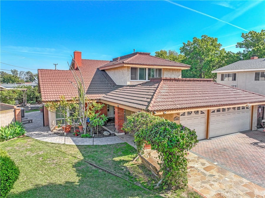 Property photo for 3341 E Saint Francis Place, Long Beach, CA