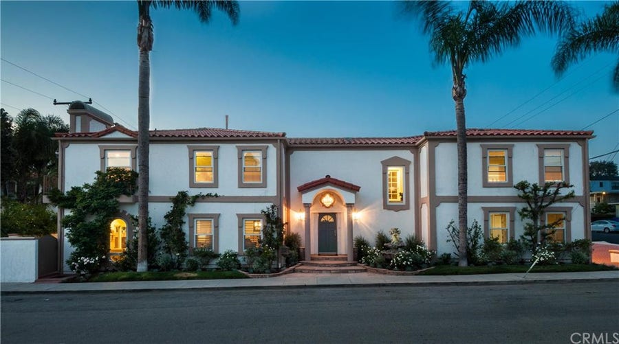 Property photo for 747 18th Street, Manhattan Beach, CA