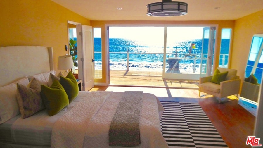Property photo for 25164 MALIBU Road, Malibu, CA