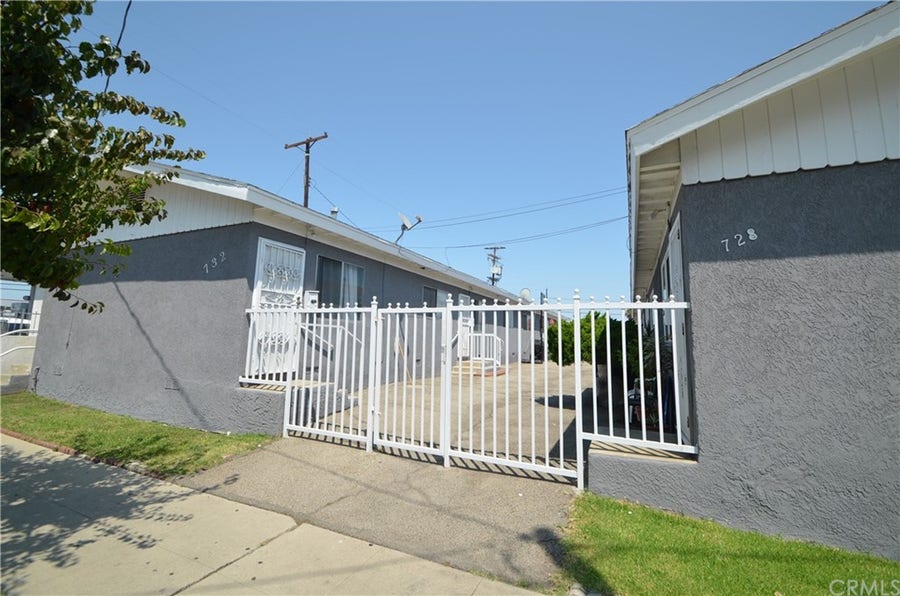 Property photo for 728 KING Avenue, Wilmington, CA