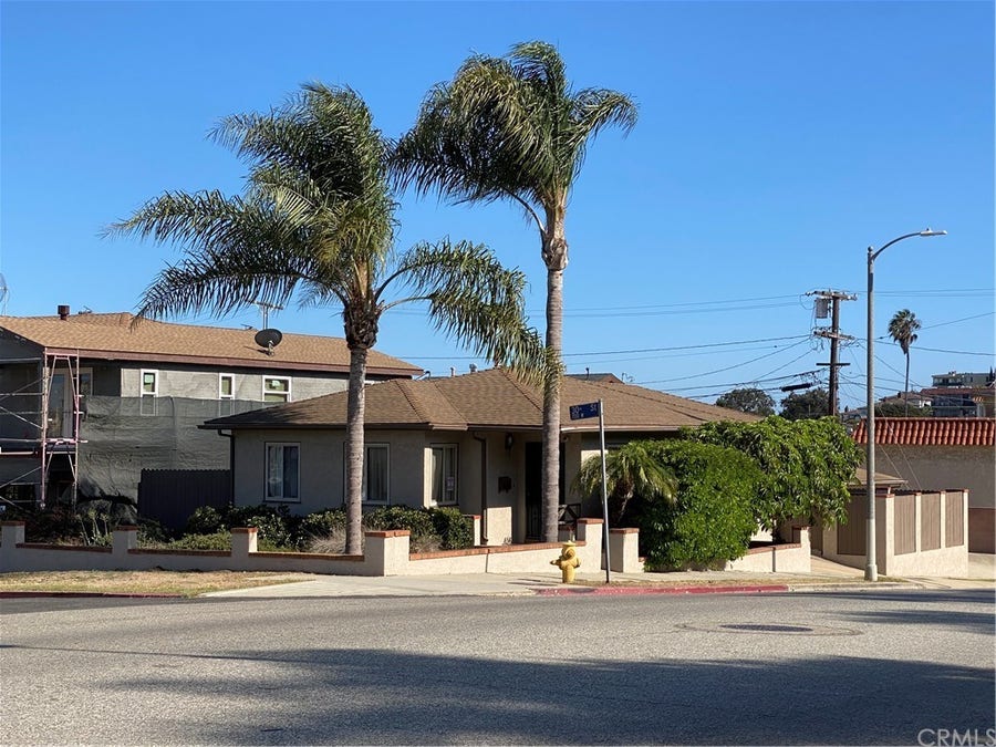 Property photo for 749 W 30th Street, San Pedro, CA