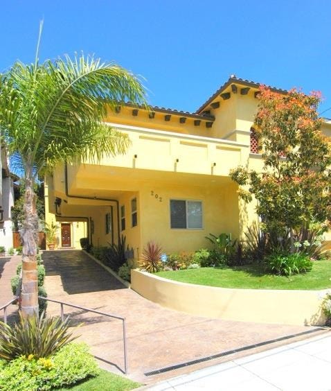 Property photo for 202 N Irena Avenue, #B, Redondo Beach, CA